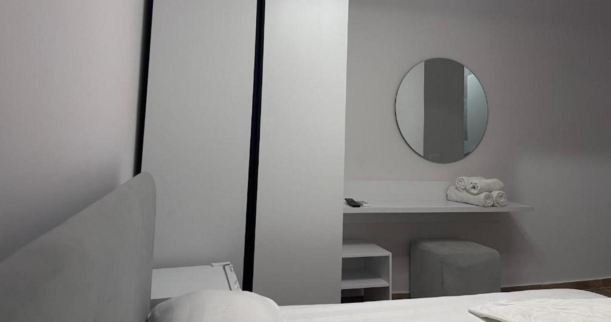 Bitaj Hotel